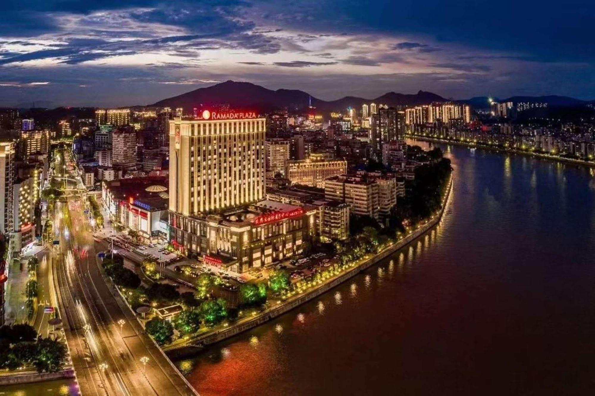 Ramada Plaza Shaoguan City Centre Exterior foto